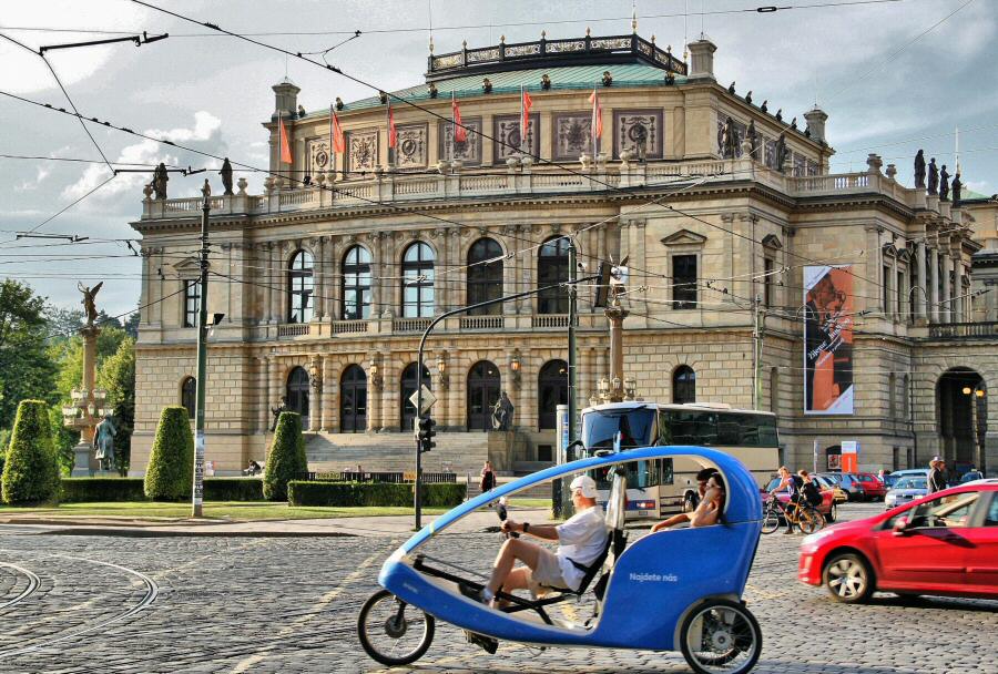 Category Template 4 viajes por carreteras en praga