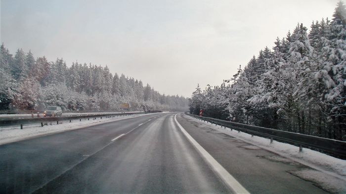 autovías y autopistas en invierno en Austria