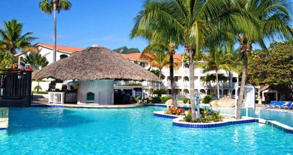 Lifestyle Tropical Beach Resort
