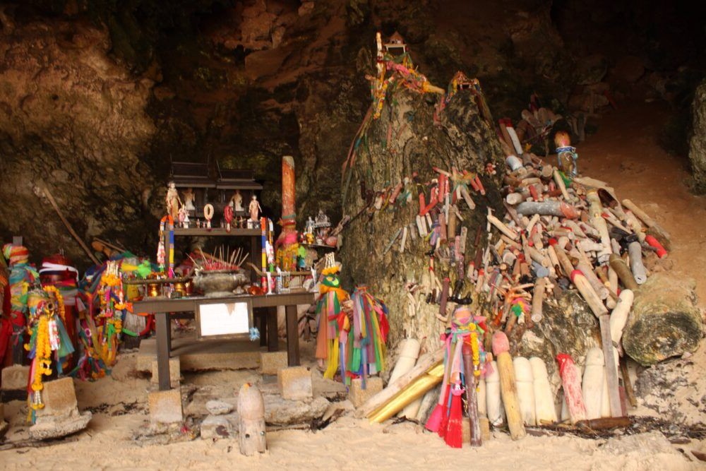 Monasterio de la Cueva Phra Nang