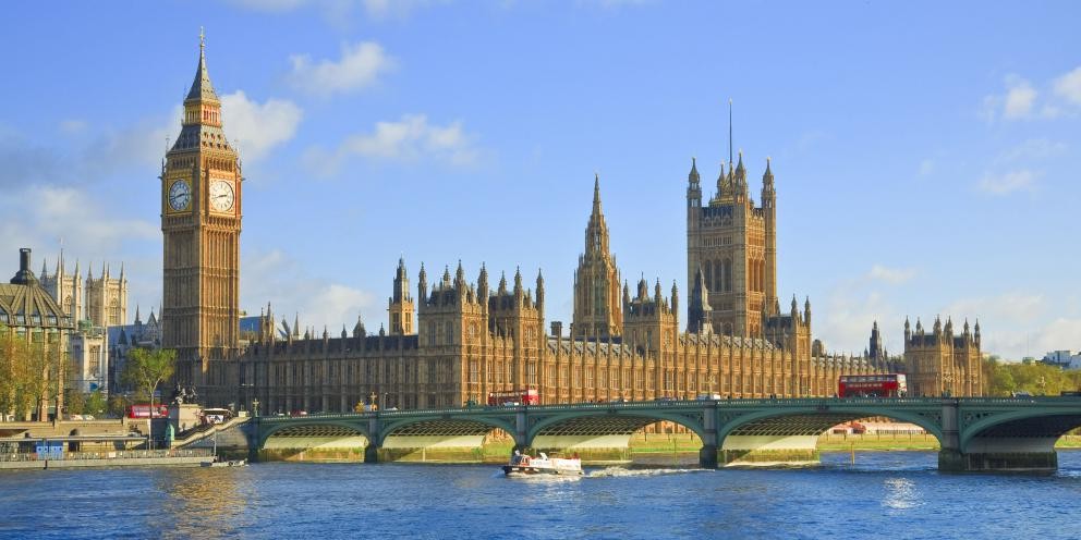 Casas del Parlamento Big Ben