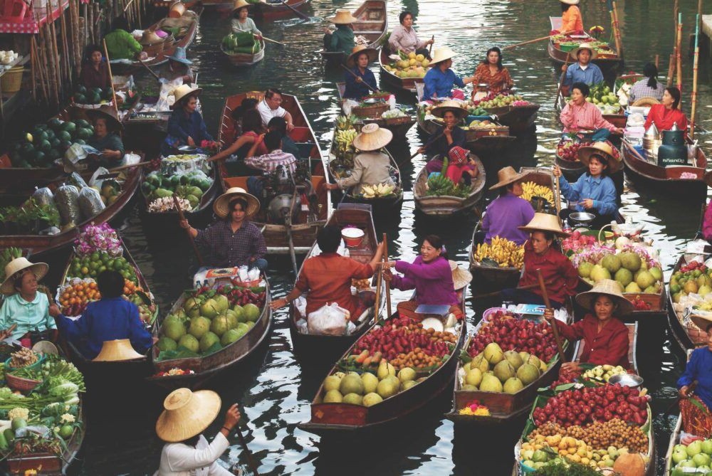 Mercados flotantes cerca de Bangkok