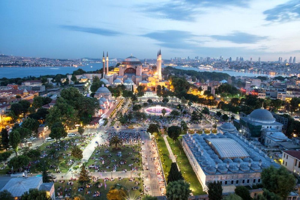 Destino Europa, Estambul