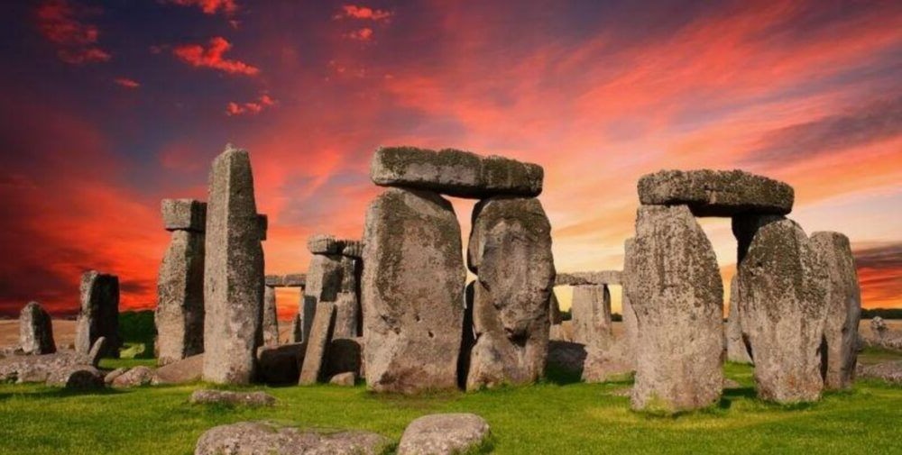 Destino Europa, Stonehenge