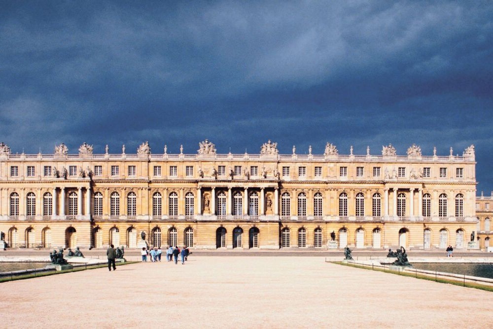 Palace of Versailles Tours Activities