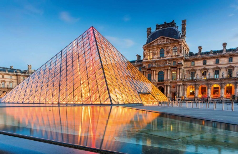 Destino Louvre Paris