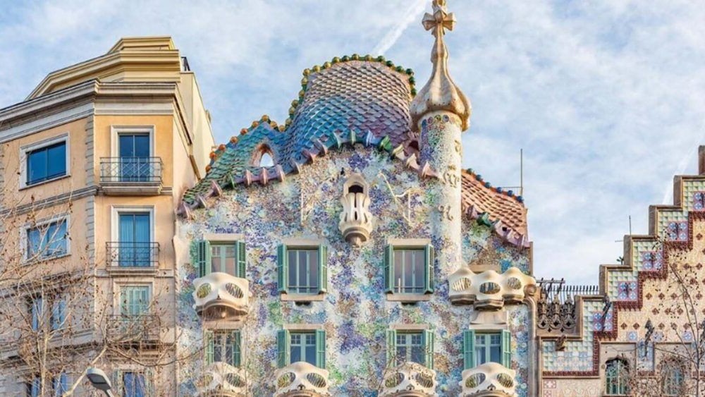 Turismo por la Casa Batllo Barcelona