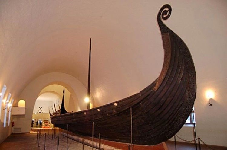 Museo De Barcos Vikingos