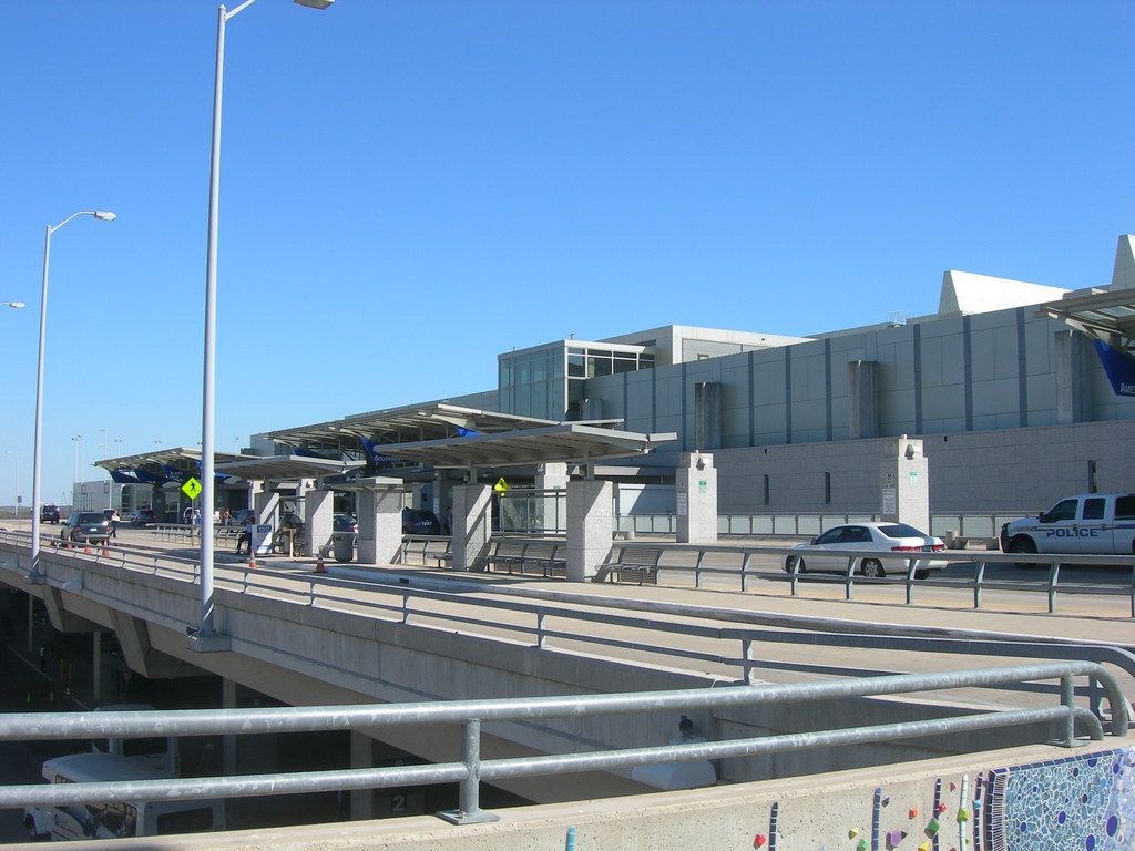 Category Template 47 - Pulses PRO 3 Aeropuerto Internacional de Austin-Bergstrom (ABIA)