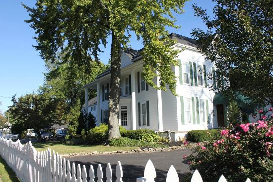 Category Template 47 - Pulses PRO 4 Bed and Breakfast del Capitán Montague en Huron