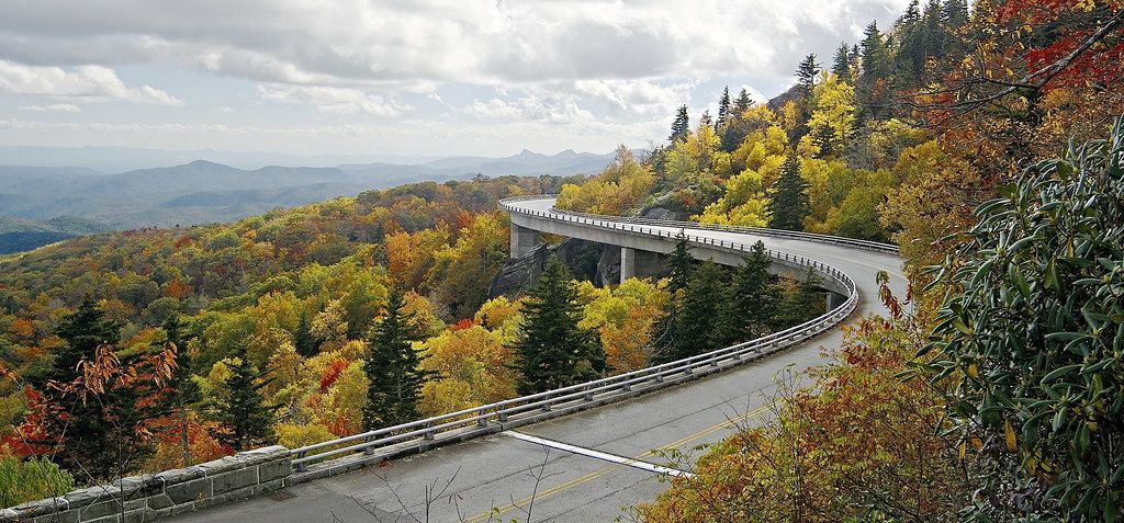 Category Template 47 - Pulses PRO 1 La autopista Blue Ridge Parkway