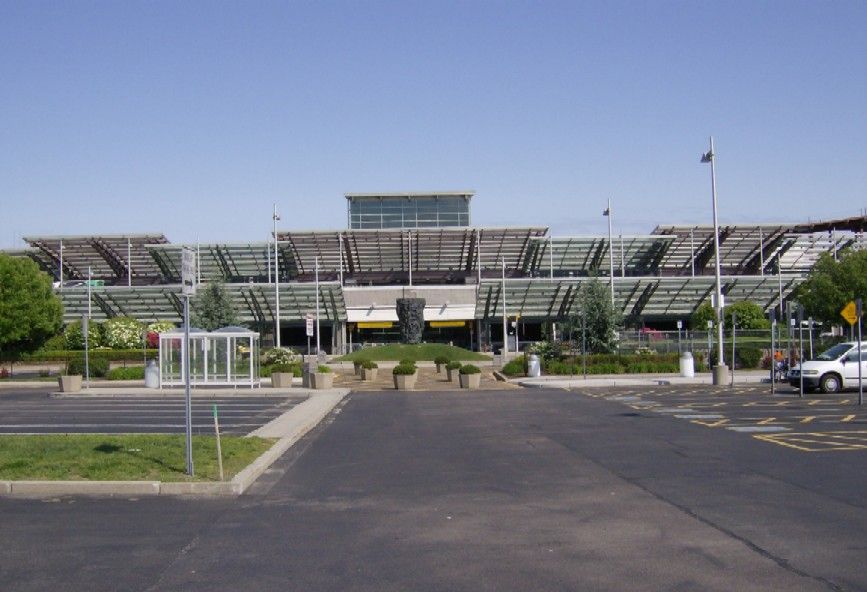 Category Template 4 Aeropuerto Internacional T.F. Green de Rhode Island