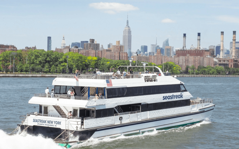 Tu guía de ferrys de Nueva York - Una visión general de los ferrys más populares de Nueva York 5 Seastreak Ferry