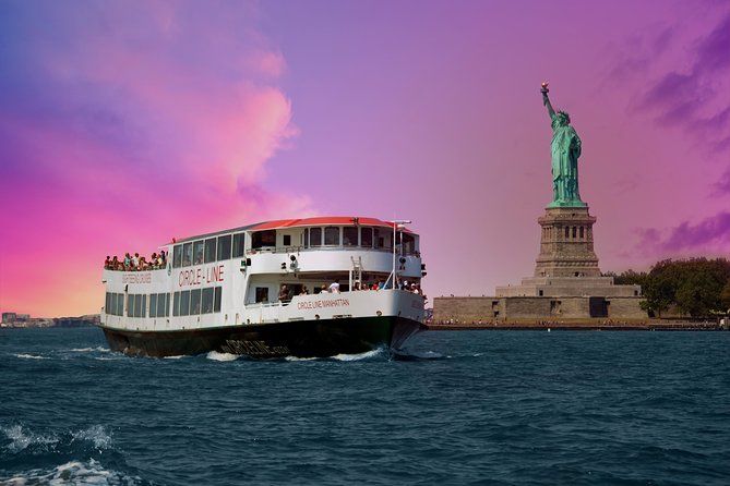 Crucero nocturno por el puerto de Nueva York Tour de las Luces del Puerto