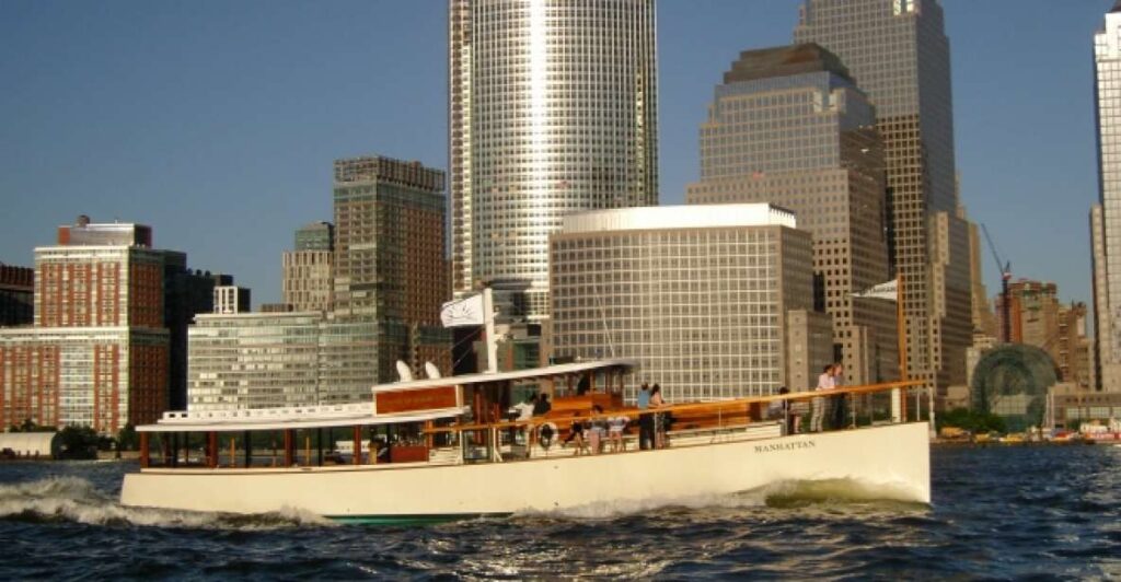 Los 16 mejores cruceros de Nueva York 8 Crucero nocturno de Jazz en el Yate Manhattan