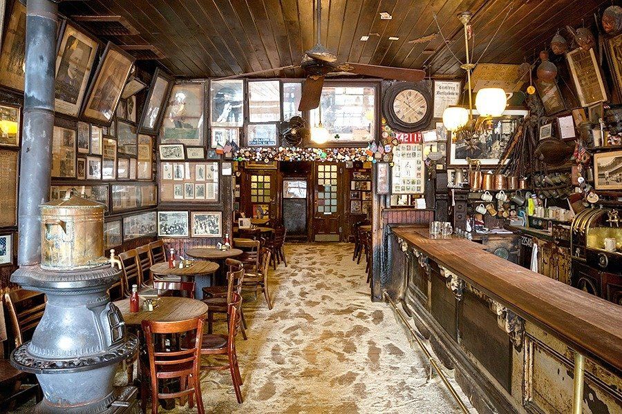 New Yorks Oldest Ale House