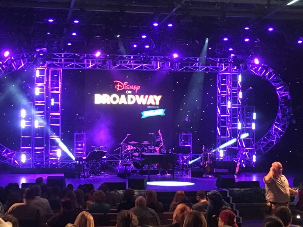 El concierto de aniversario de Disney en Broadway se retransmitirá en streaming 1 concierto de aniversario de Disney en Broadway
