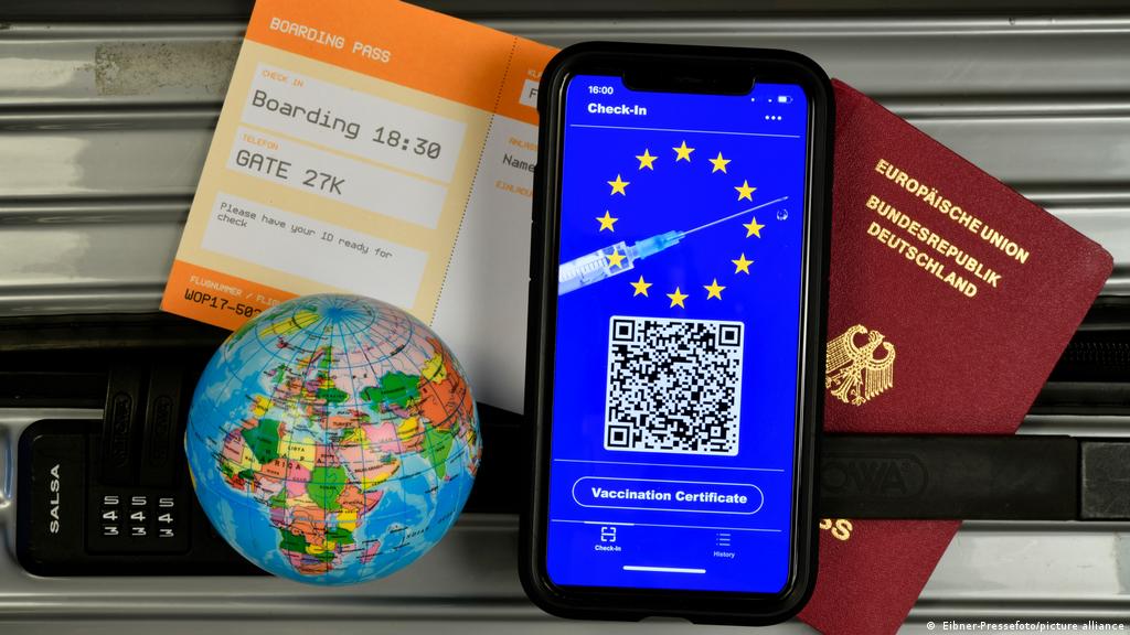 ¿Qué significa la prueba de la vacuna COVID? 3 Viajar dentro de la UE