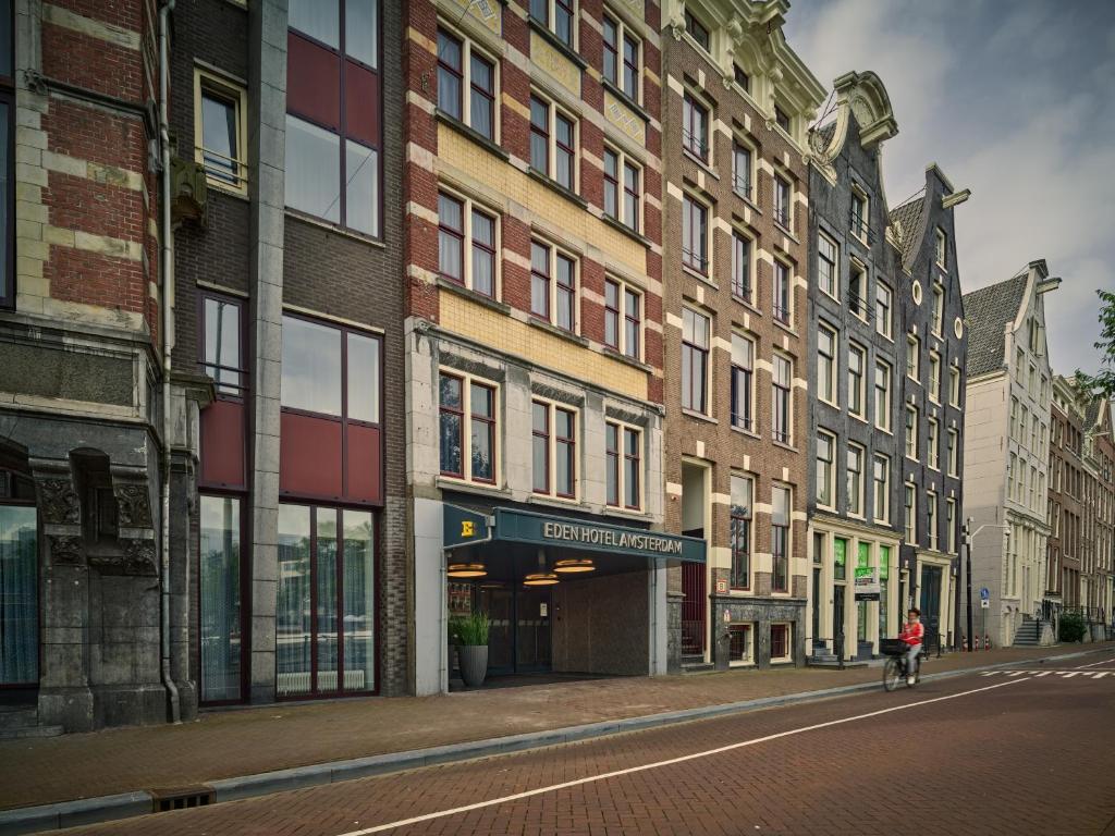 Dónde alojarse en Amsterdam: Mejores Vecindarios y Hoteles 8
