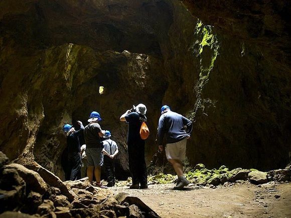 Cosas que hacer en Cannes 7 Ir de excursión bajo tierra