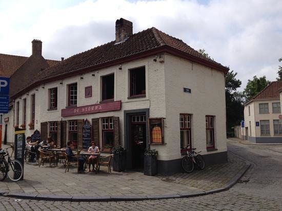 Restaurantes en Brujas 11 Stoepa