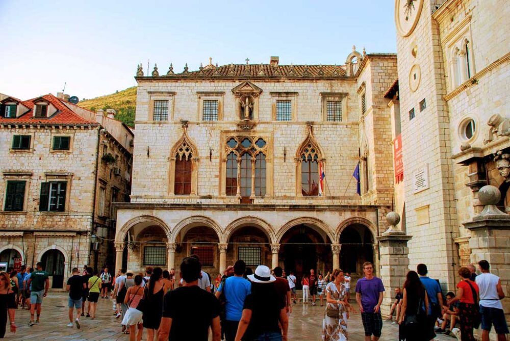 Cosas para ver en Dubrovnik 6 Palacio Sponza