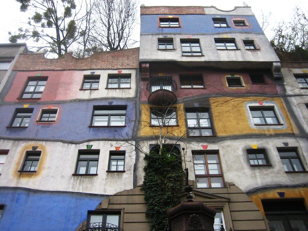 12 edificios Hundertwasser extrañamente hermosos 2