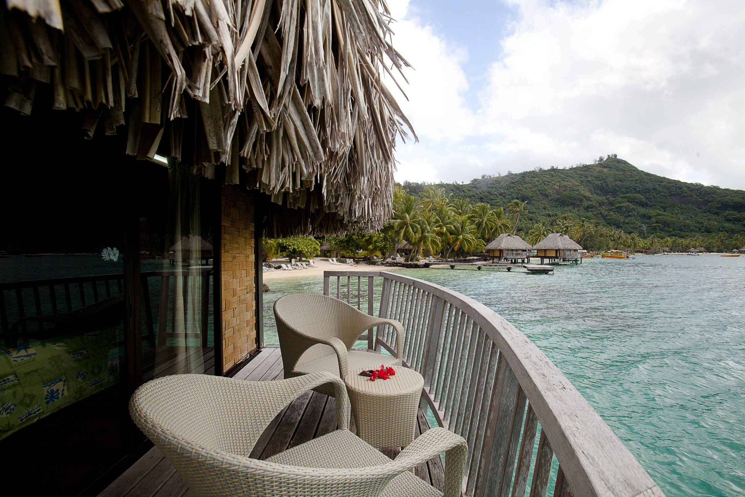Los mejores bungalows sobre el agua en Tahití 6