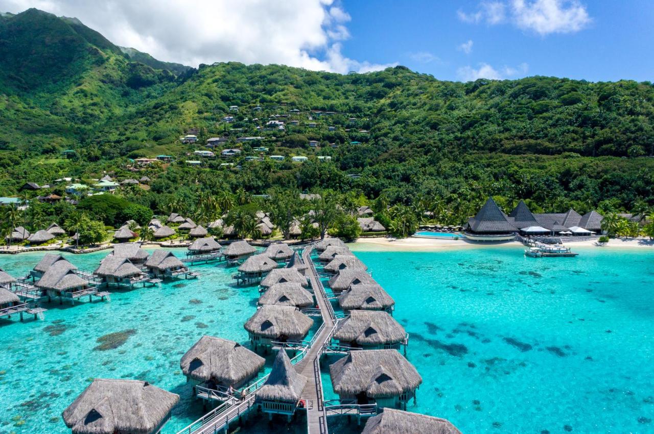 Los mejores bungalows sobre el agua en Bora Bora y Moorea 11