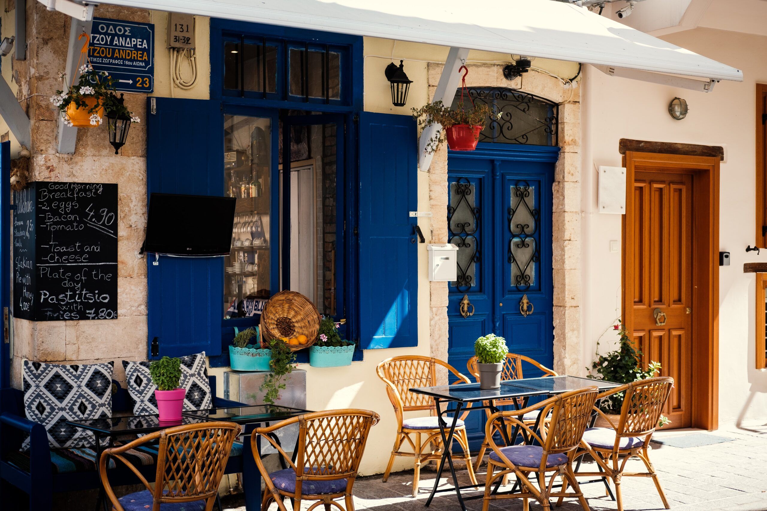 ¿Es costosa visitar Grecia? 4