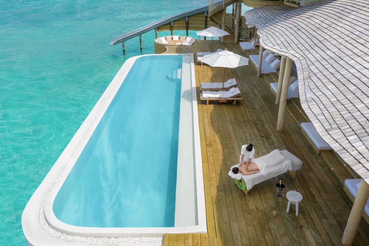 Top 10 bungalows sobre agua en las Maldivas 15