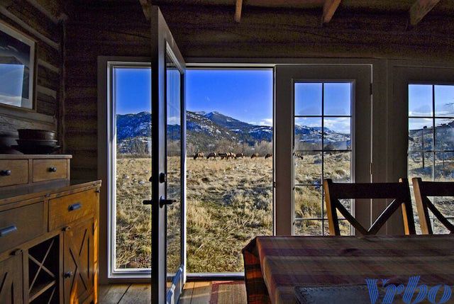 10 escapadas de cabina romántica en Montana Jaceras de hidromasaje 10