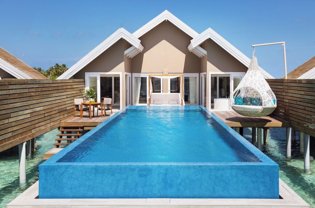 Los 10 Mejores resorts con bungalows sobre agua en las Maldivas 8
