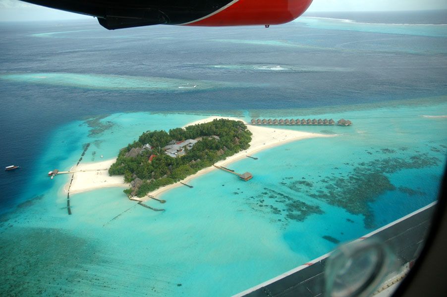 Los 10 Mejores resorts con bungalows sobre agua en las Maldivas 7