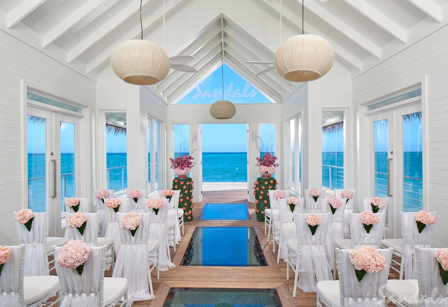Sandals Montego Bay vs. Sandals Royal Caribbean 6 Sandals Montego Bay vs. Sandals Royal Caribbean 6