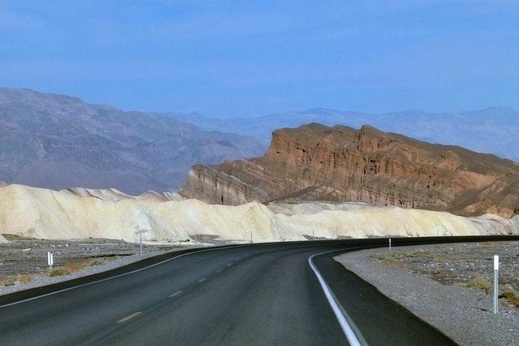 Cómo planificar un día en el itinerario de Death Valley con un presupuesto 6