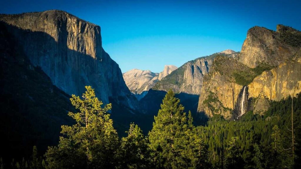 La mejor guía para un día en Yosemite con un presupuesto 8