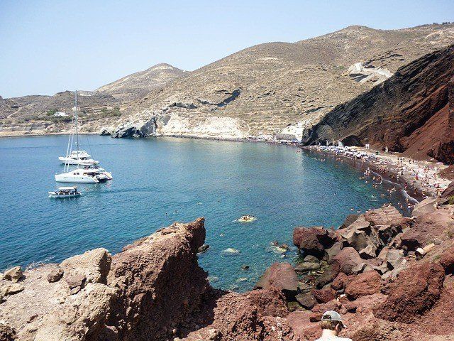 Luna de miel en Santorini: resorts y consejos 23