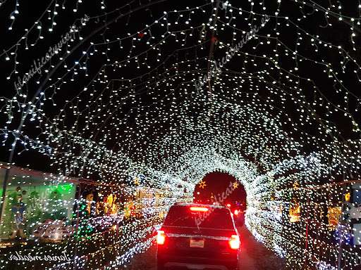 Land of Lights Christmas Park de Athens | Horario, Mapa y entradas