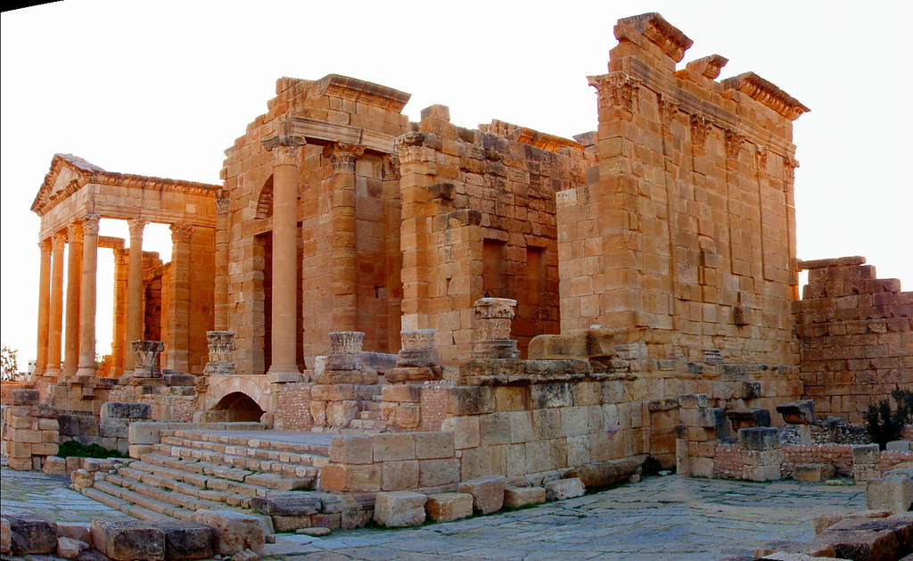 Los impresionantes Templos del Foro de Sbeitla: una joya histórica en Túnez 1