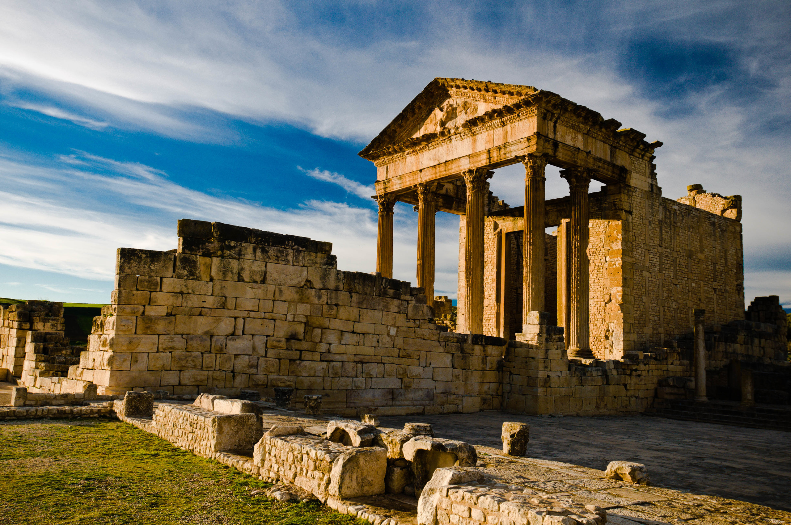 Dougga Capitol: Los impresionantes monumentos de la antigua ciudad romana