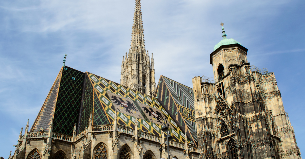 Catedral de San Esteban: Una joya arquitectónica de Europa
