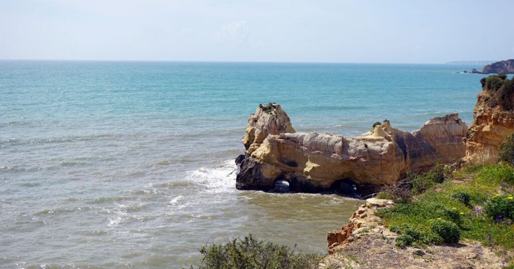 Praia da Rocha: Los lugares imprescindibles que debes visitar 36