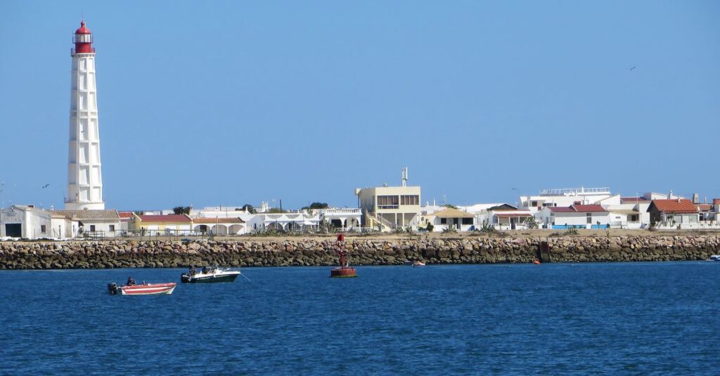 Faro: Los lugares imprescindibles que visitar en la ciudad portuguesa 10