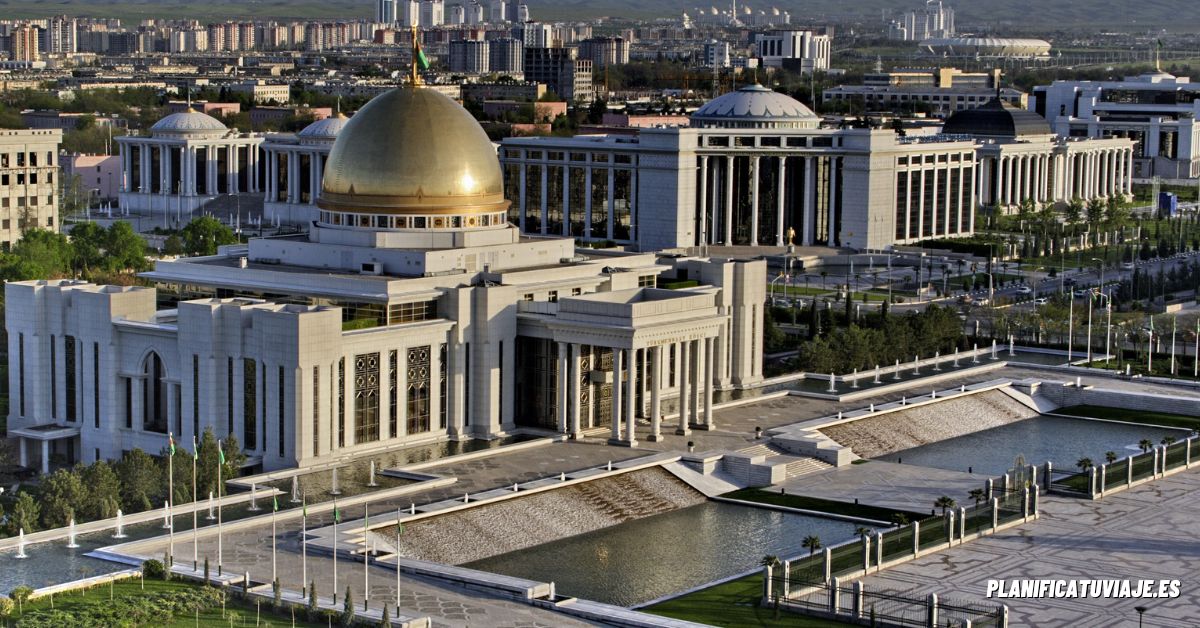 El Palacio Presidencial de Ashgabat