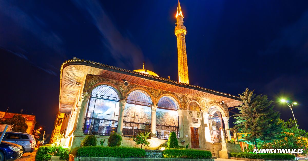 La mezquita de Et'hem Bey en Tirana