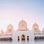 Historia de Abu Dhabi: Idioma, Cultura, Tradiciones