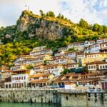 Como moverse por Albania: Taxi, Uber, Autobús, Tren