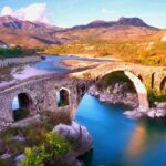 Historia de Albania: Idioma, Cultura, Tradiciones