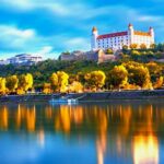 Historia de Bratislava: Idioma, Cultura, Tradiciones